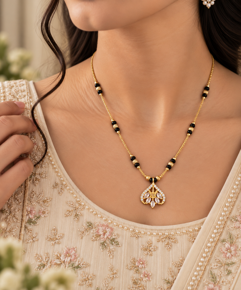 Pallavi Paan Mangalsutra