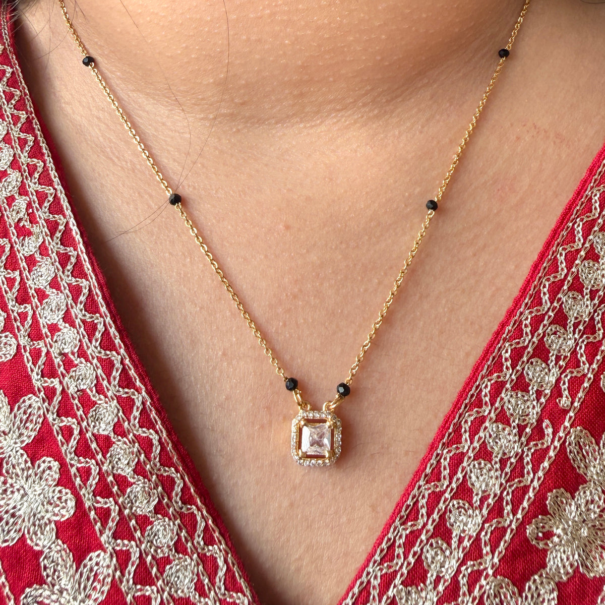 Mira Frame Mangalsutra
