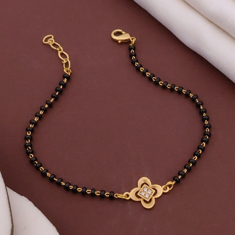 Neha Clover Mangalsutra Bracelet
