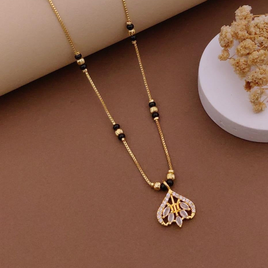 Pallavi Paan Mangalsutra